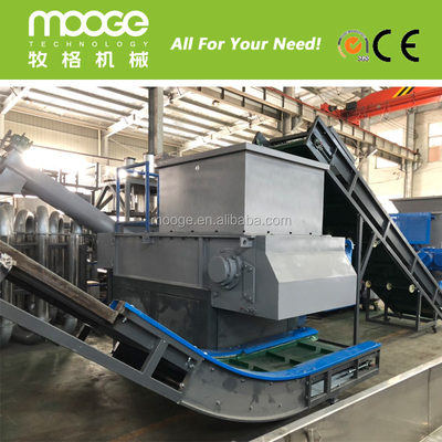 Single Shaft Waste Plastic Lumps Shredder Machine 200kg/H Granulator