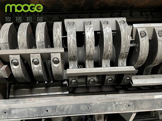 Feststehender Klingen-Flaschenzerkleinerer für 4 Abfall-Plastikflaschen zur Online-Unterstützung beim Recycling 7